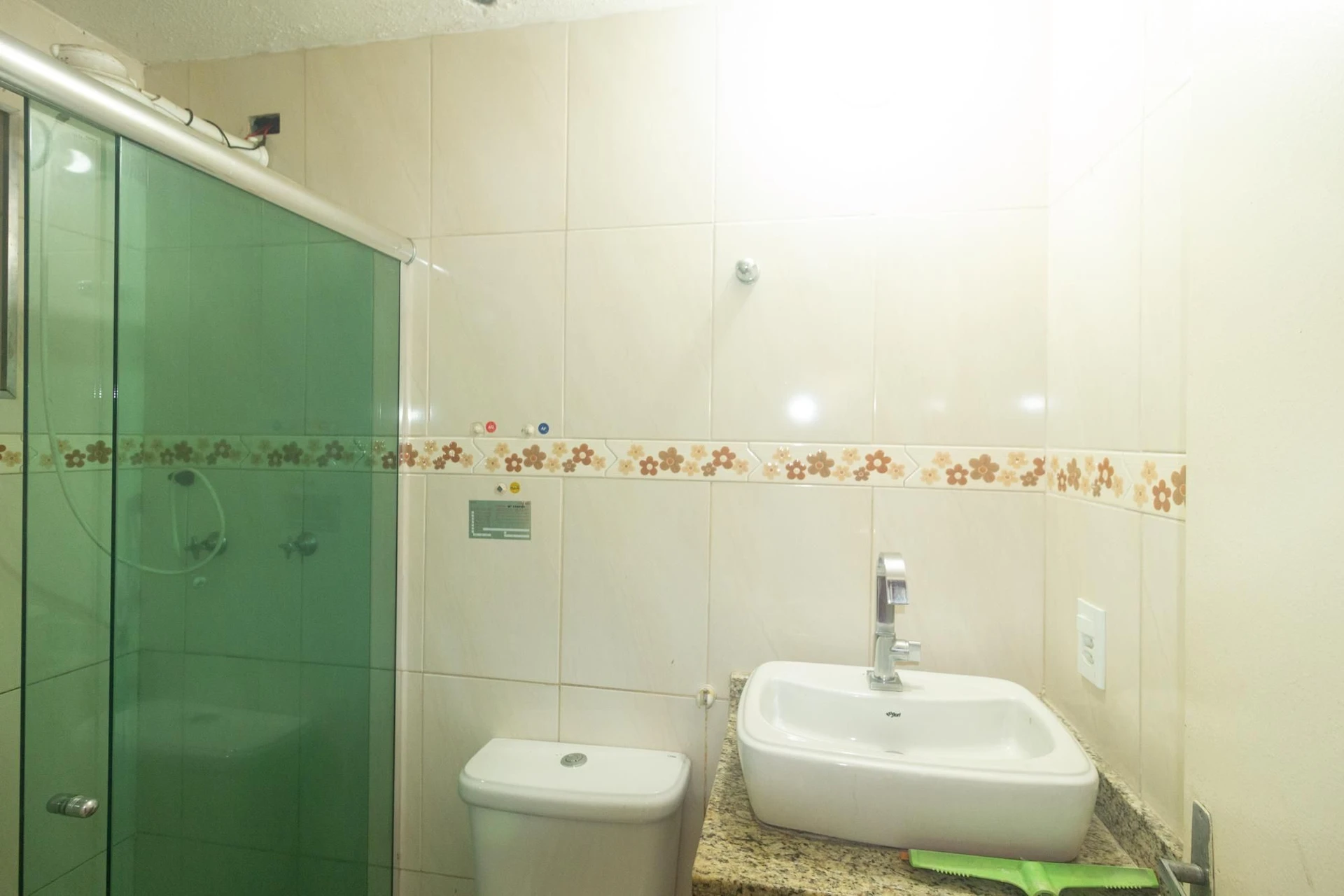 Квартира в оренду: 2 спальні й без паркування — photo 13