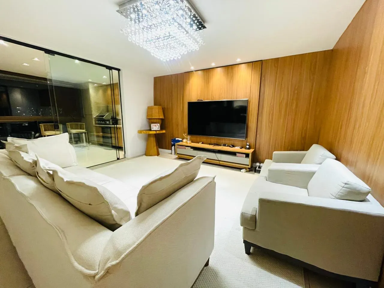 Вид на воду та 4 спальні: квартира 257 м² — photo 11