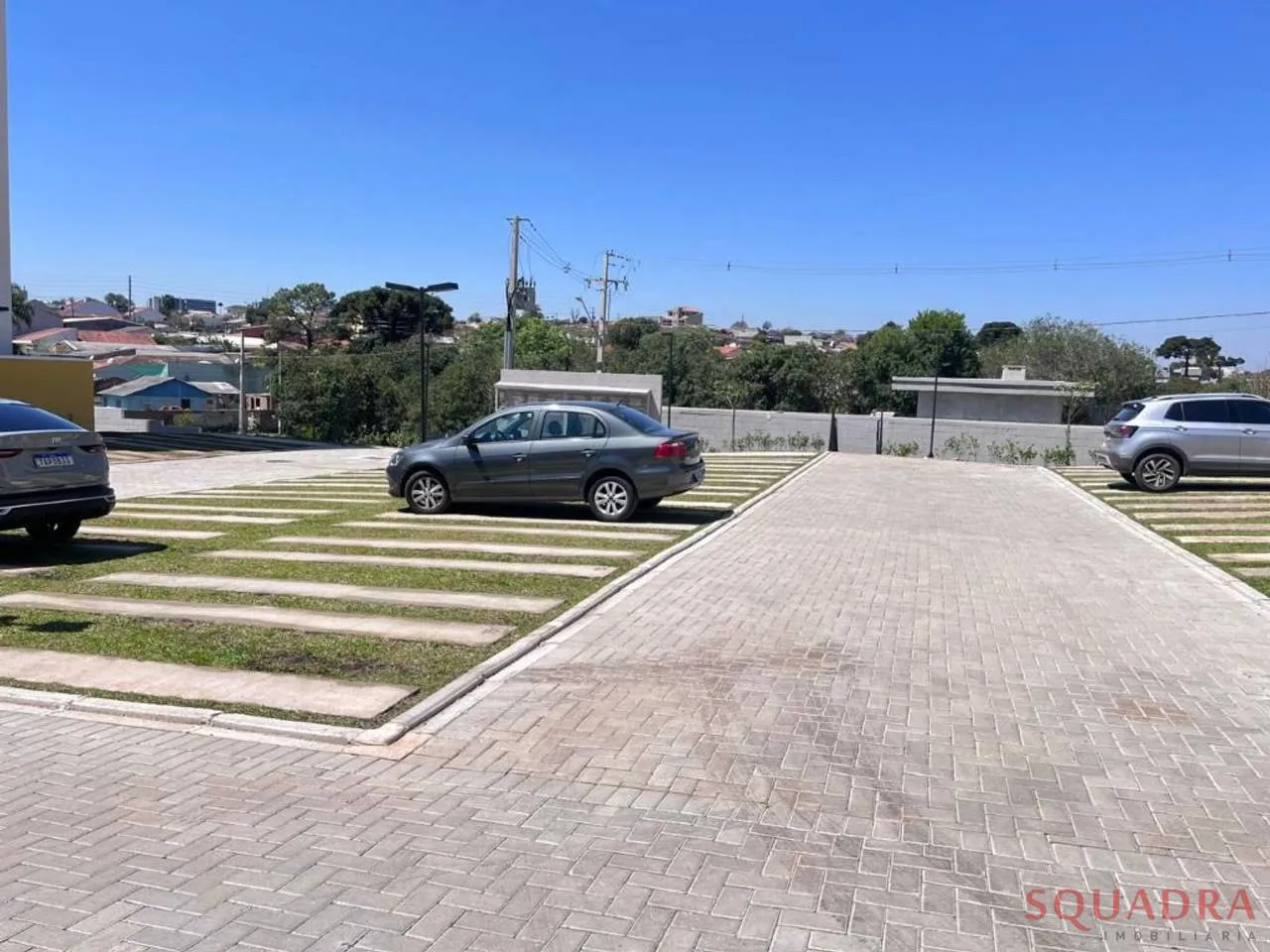 2-bedroom apartment with a grill on the balcony in Curitiba — photo 41