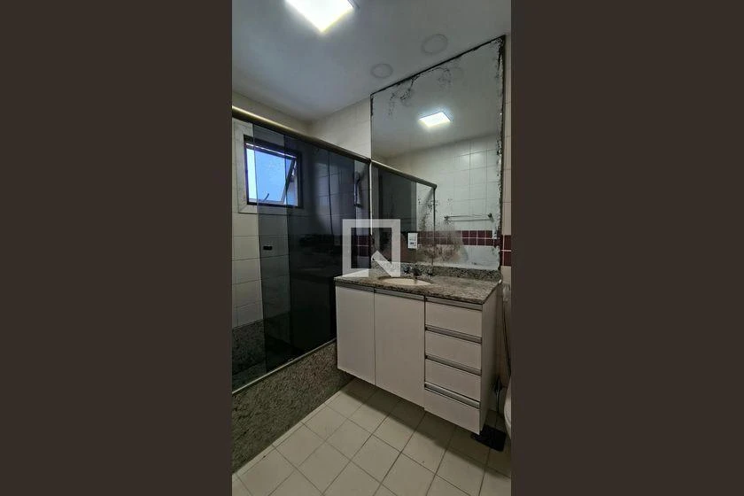 Sobrado em condomínio com 3 suítes e varanda de vidro — photo 42
