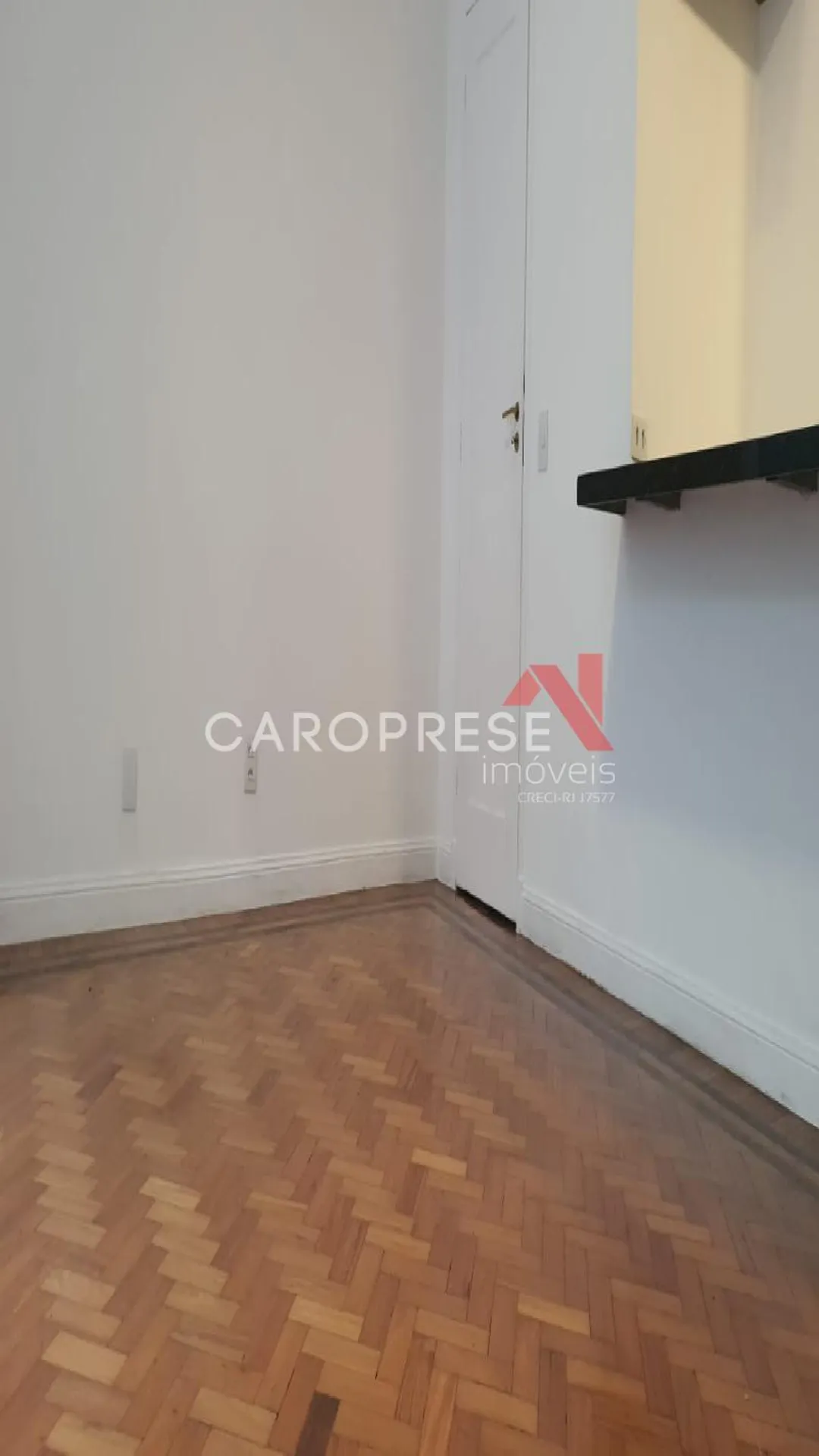 Apartment, 80 m², with wood or laminate floors — photo 9