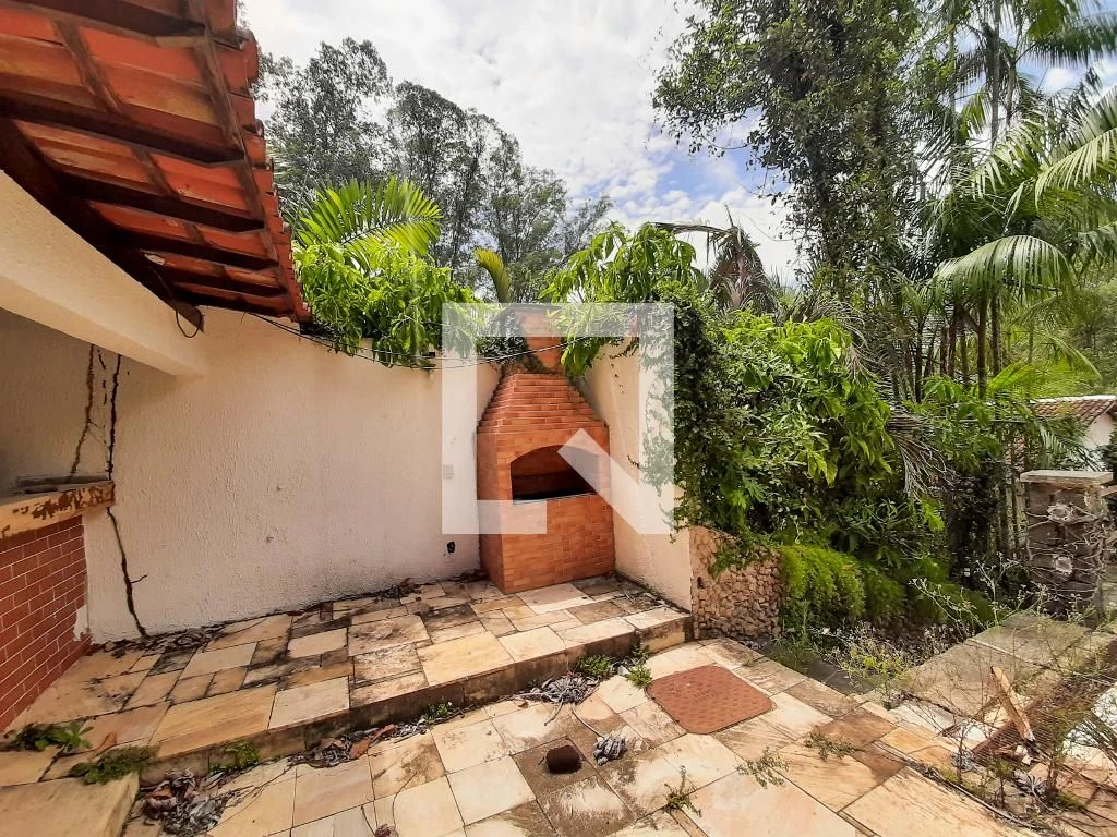 House with 6 bedrooms and 9 bathrooms, 911 m² and 3 parking — photo 47
