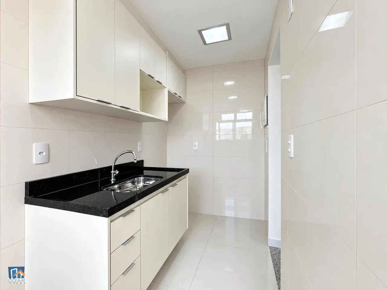 Вид на гори та 2 спальні: квартира 52 м² — photo 3