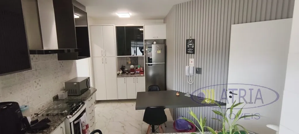3-bedroom apartment with a separate closed kitchen — photo 29