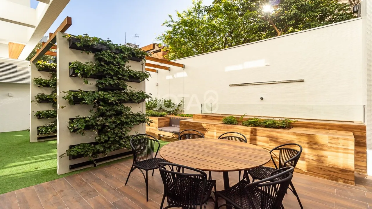 186 m² apartment with 3 en-suites and private BBQ — photo 19