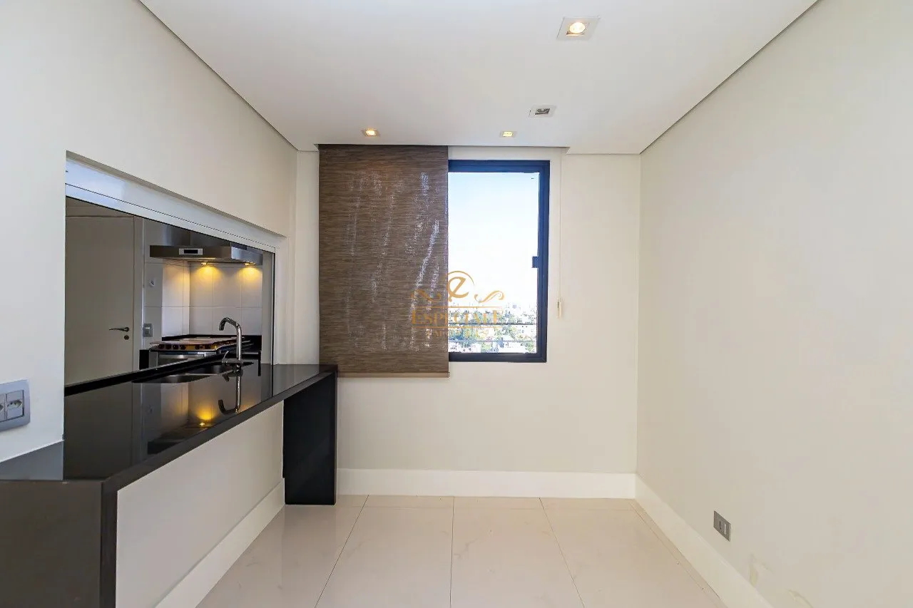 3-bedroom apartment with 5 bathrooms and 2 parking spaces — photo 9