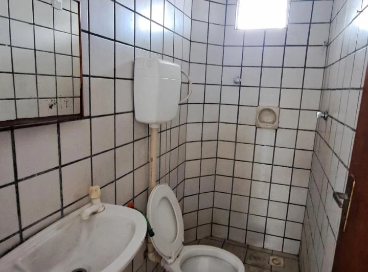 1-bedroom apartment with a compact kitchenette, 35 m² — photo 6