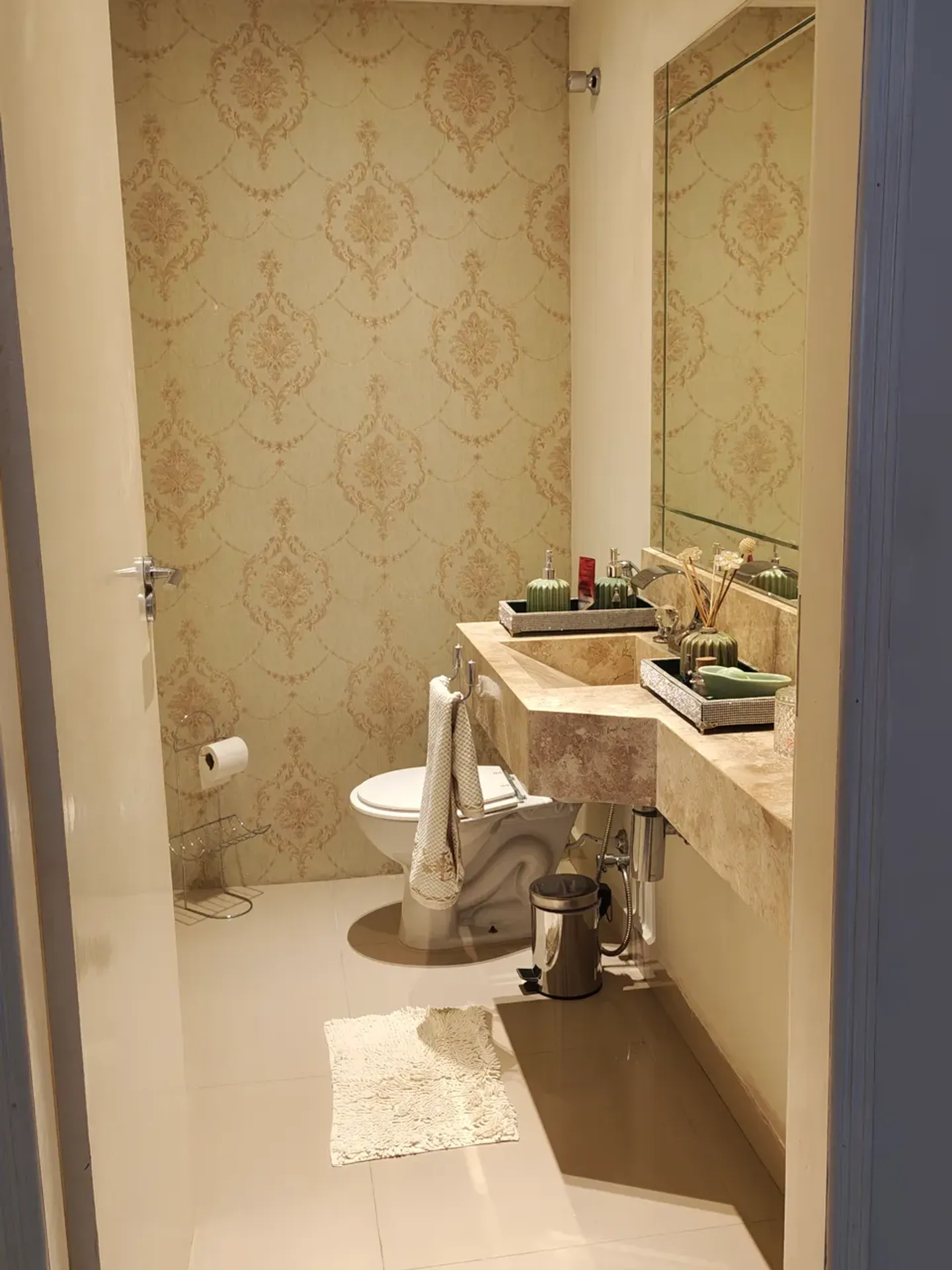 Garden in a 4-bedroom house, 196 m² — photo 14