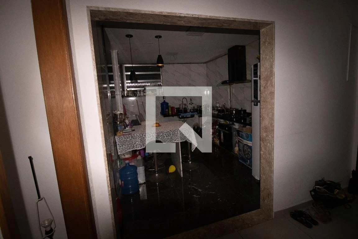 Apartamento com 3 quartos, 2 banheiros e 2 vagas — photo 3