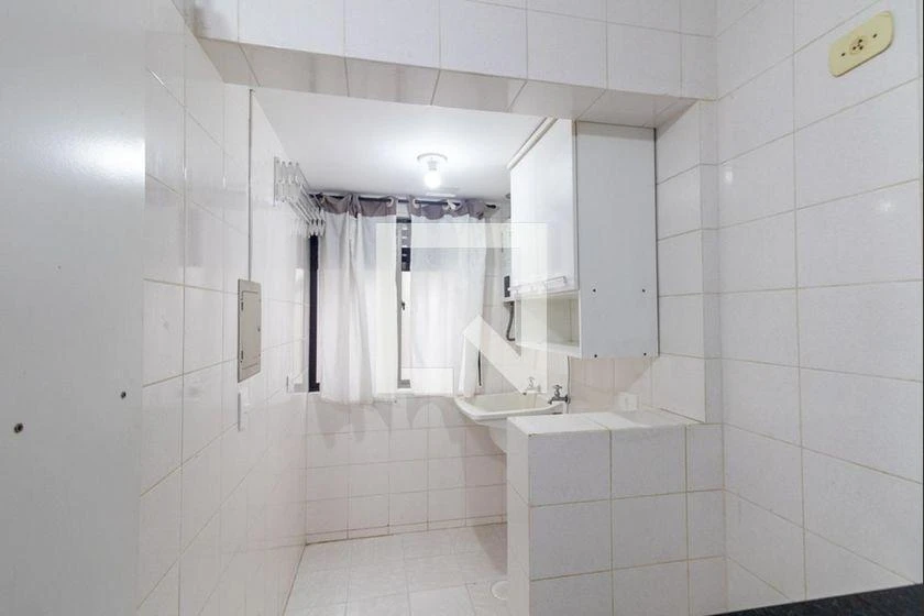 Apartamento de 2 quartos em condomínio com academia — photo 13