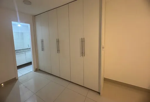 Apartamento de 205 m² com jardim privativo e 3 vagas — photo 18
