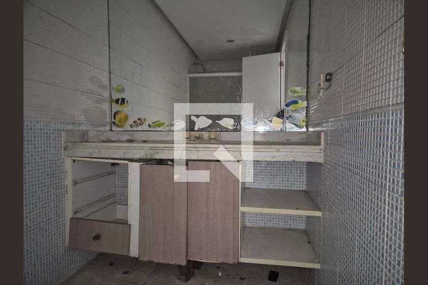 3-bedroom apartment, 1 with its own bathroom, 152 m² — photo 28
