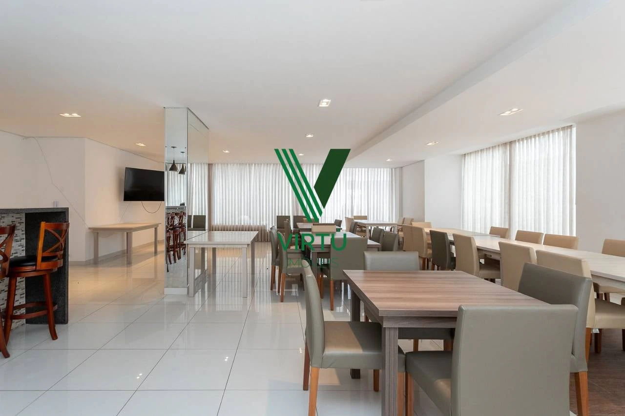 Furnished 3-bedroom apartment with enclosed balcony — photo 29