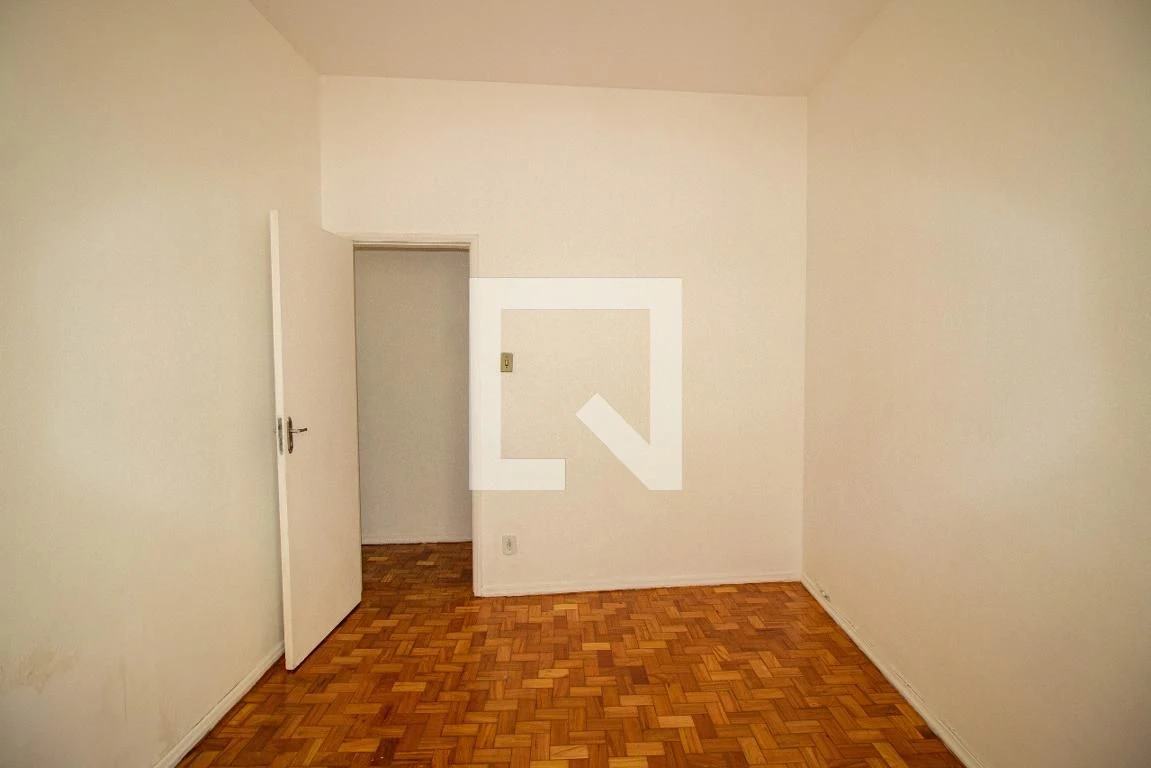 Unfurnished 2-bedroom apartment with air conditioning — photo 25