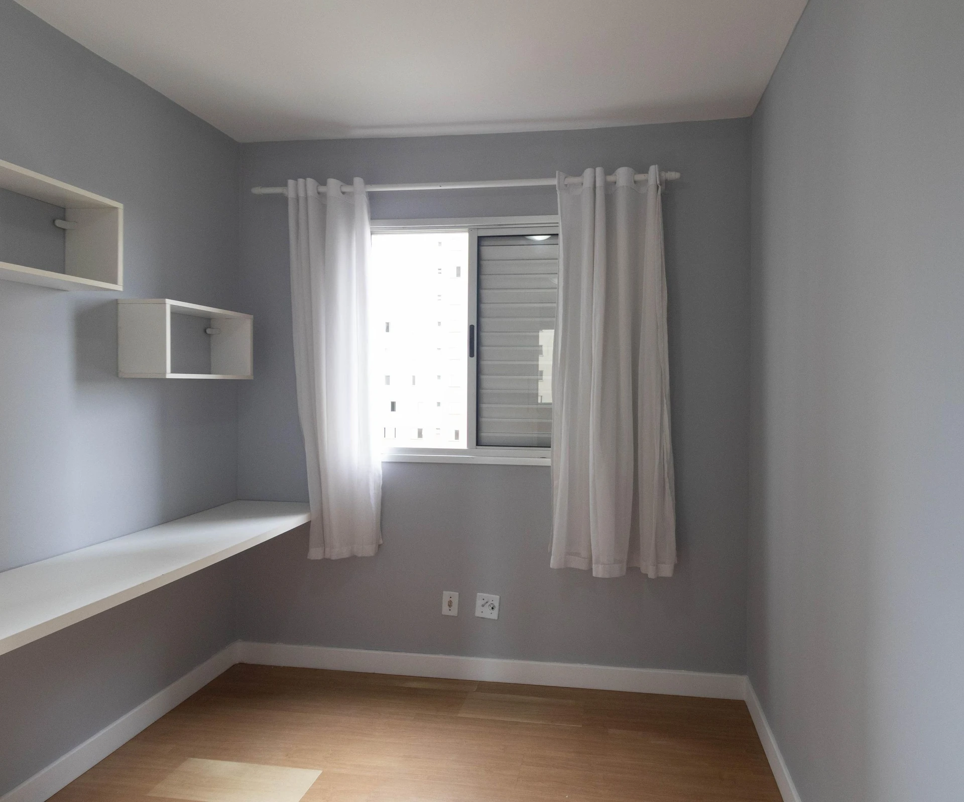 2-bedroom apartment with a home office in Curitiba — photo 24