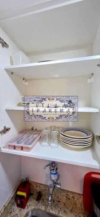Apartamento mobiliado de 27 m² com 1 quarto e 1 banheiro — photo 15
