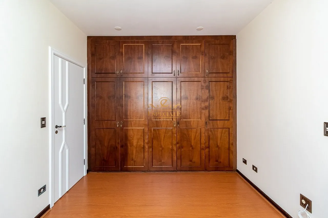 Apartamento de 379 m² com 4 quartos e 2 vagas — photo 34