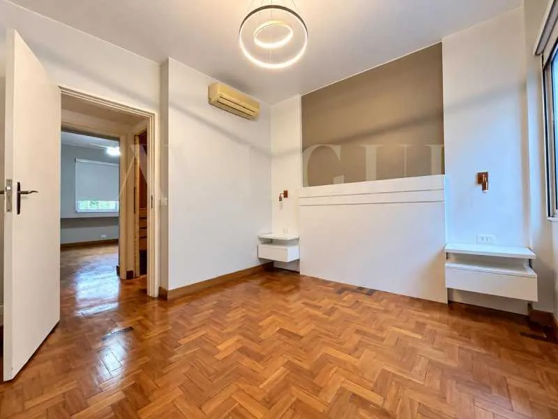Гардеробна та 4 спальні: квартира 198 м² — photo 7