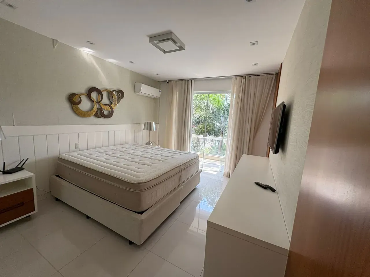 Unfurnished house with 5 bedrooms and open-plan kitchen — photo 13