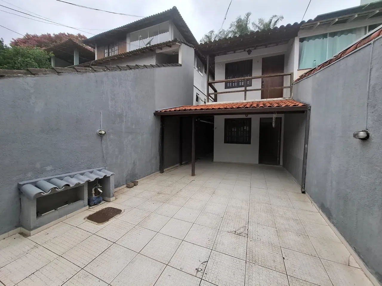 Будинок: 3 спальні, 1 з власною ванною кімнатою, 90 м² — photo 2