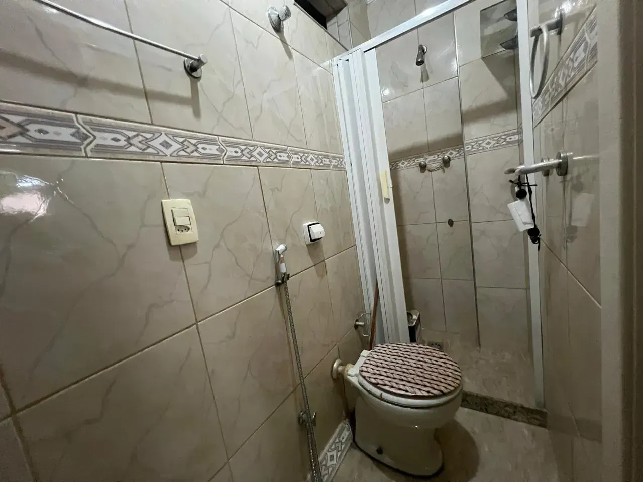 Apartamento sem mobília com 3 quartos e fogão a gás — photo 9