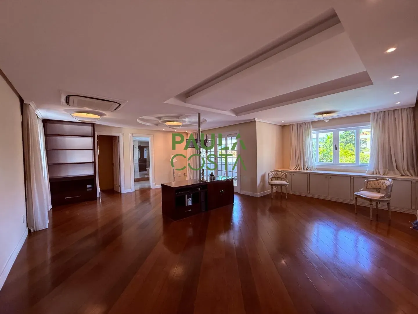 Casa mobiliada com 5 quartos e 5 vagas, 984 m² — photo 29