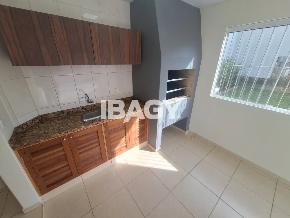House with 3 bedrooms, 2 parking spaces and balcony grill — photo 11