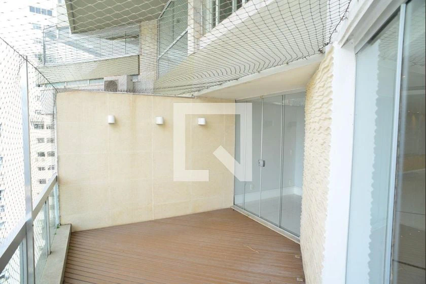 Квартира 300 м² з панорамними вікнами та видом на воду — photo 21