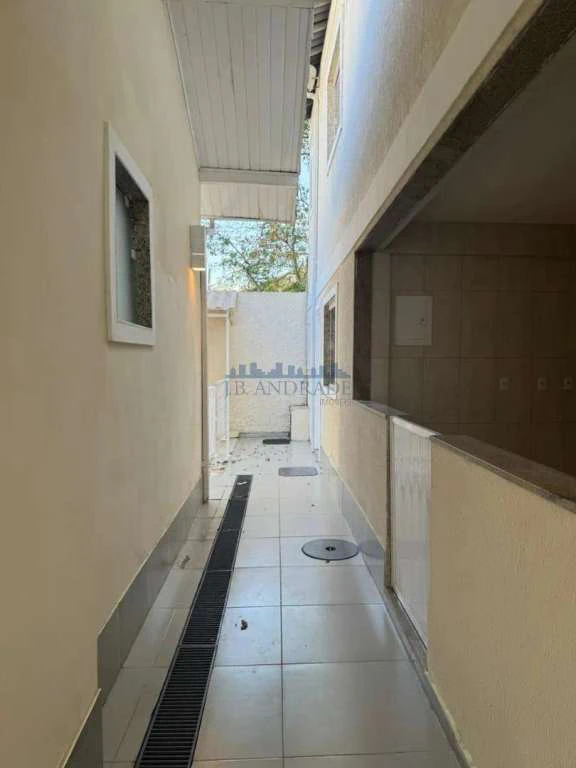 House with 3 bedrooms and private garden — photo 21