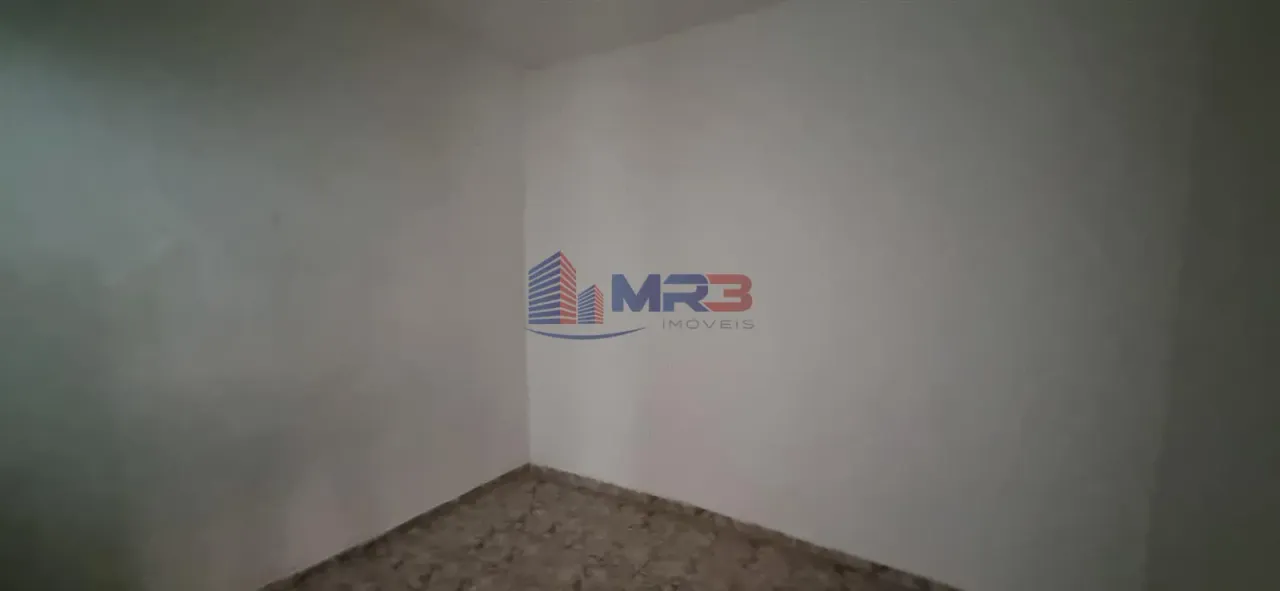 Unfurnished rental house with 2 bedrooms and 1 bathroom — photo 14