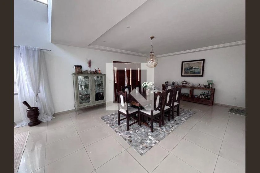 Casa sem mobília com 4 quartos e 618 m² — photo 11