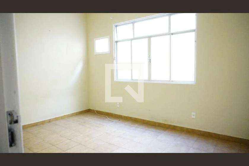 Rental house with 3 bedrooms, 480 m² and 2 parking spots — photo 21