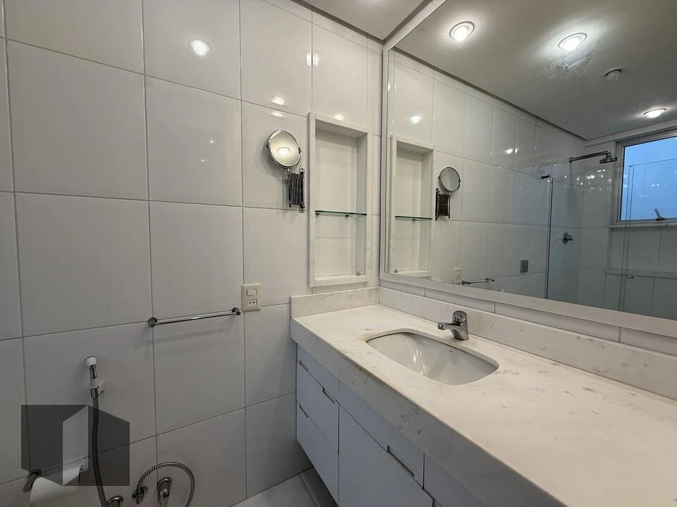 4-bedroom apartment 164 m² with 2 parking spaces — photo 19