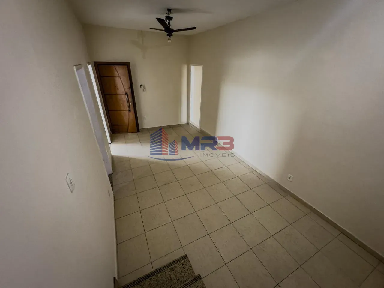 Rental apartment with 2 bedrooms and a balcony — photo 10