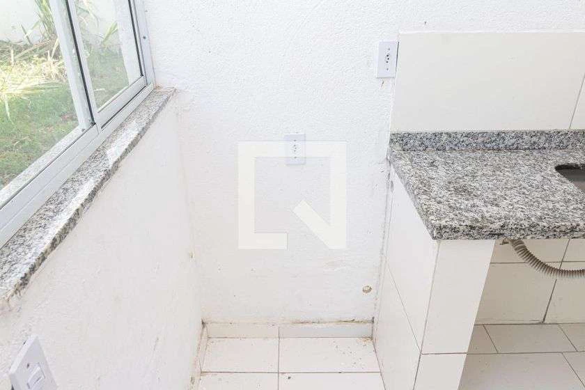 43 m² studio kitnet with an en-suite bathroom — photo 2