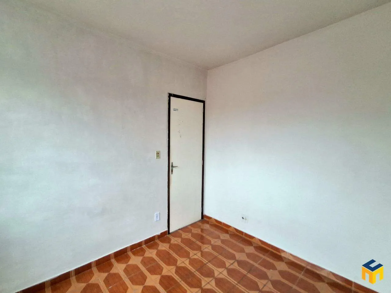 Apartment with 2 bedrooms, balcony and 1 parking spot