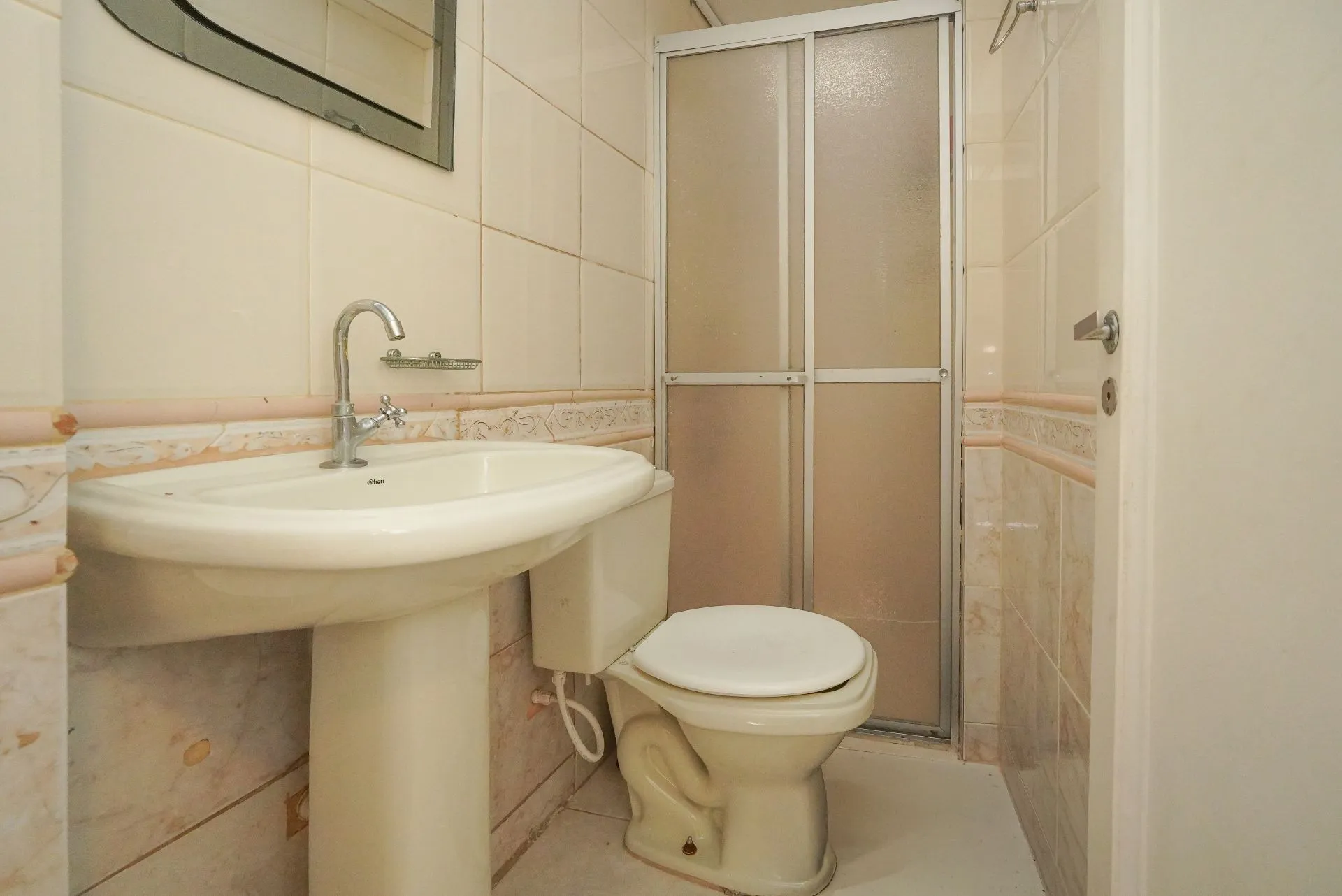 Home office in a 3-bedroom apartment, 140 m² — photo 5