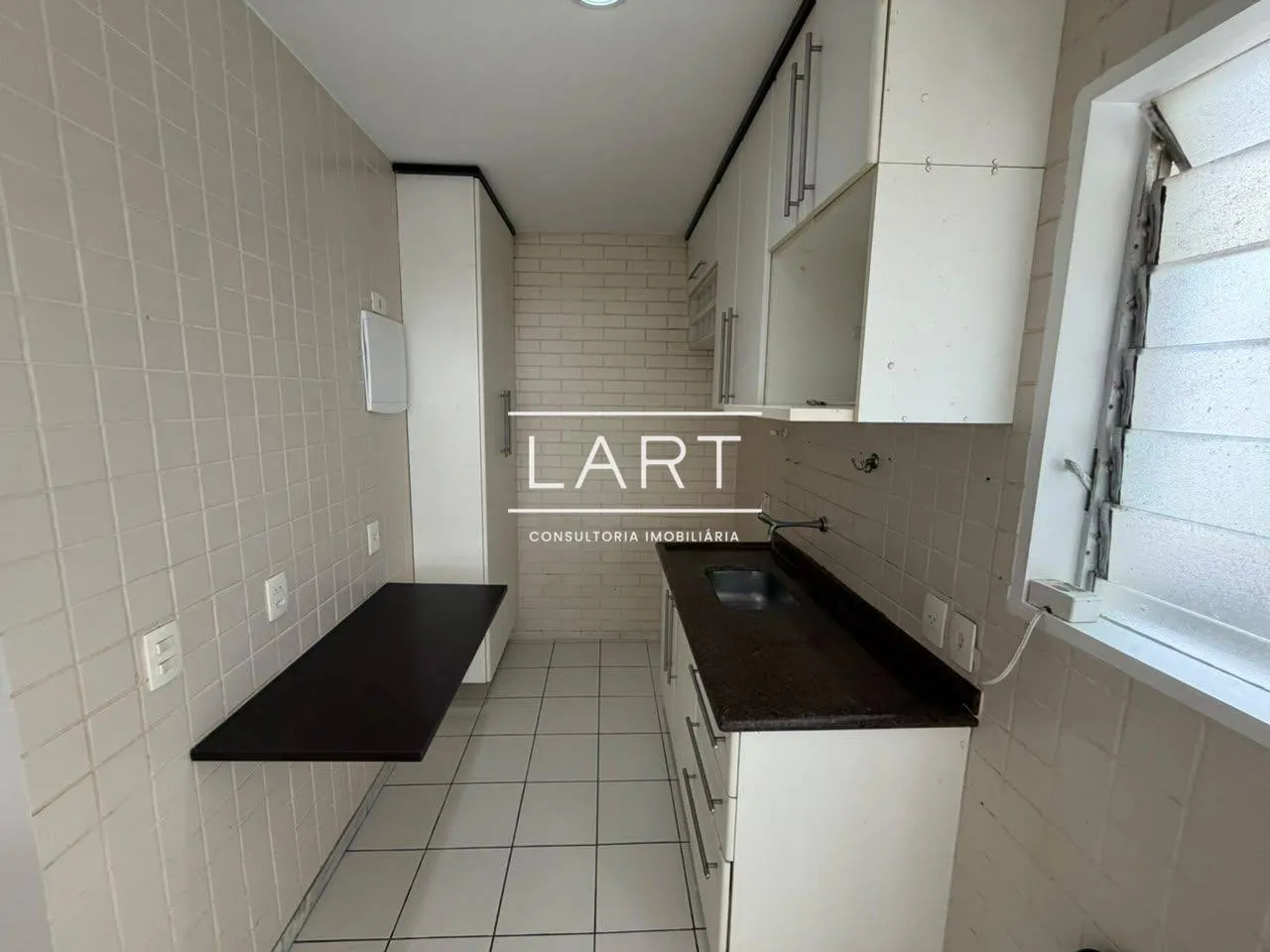 One-bedroom apartment in a building with a sauna — photo 15