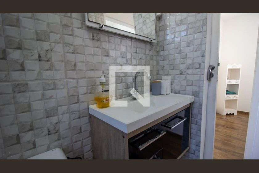 Furnished 2-bedroom apartment with 43 m² and gas kitchen — photo 2