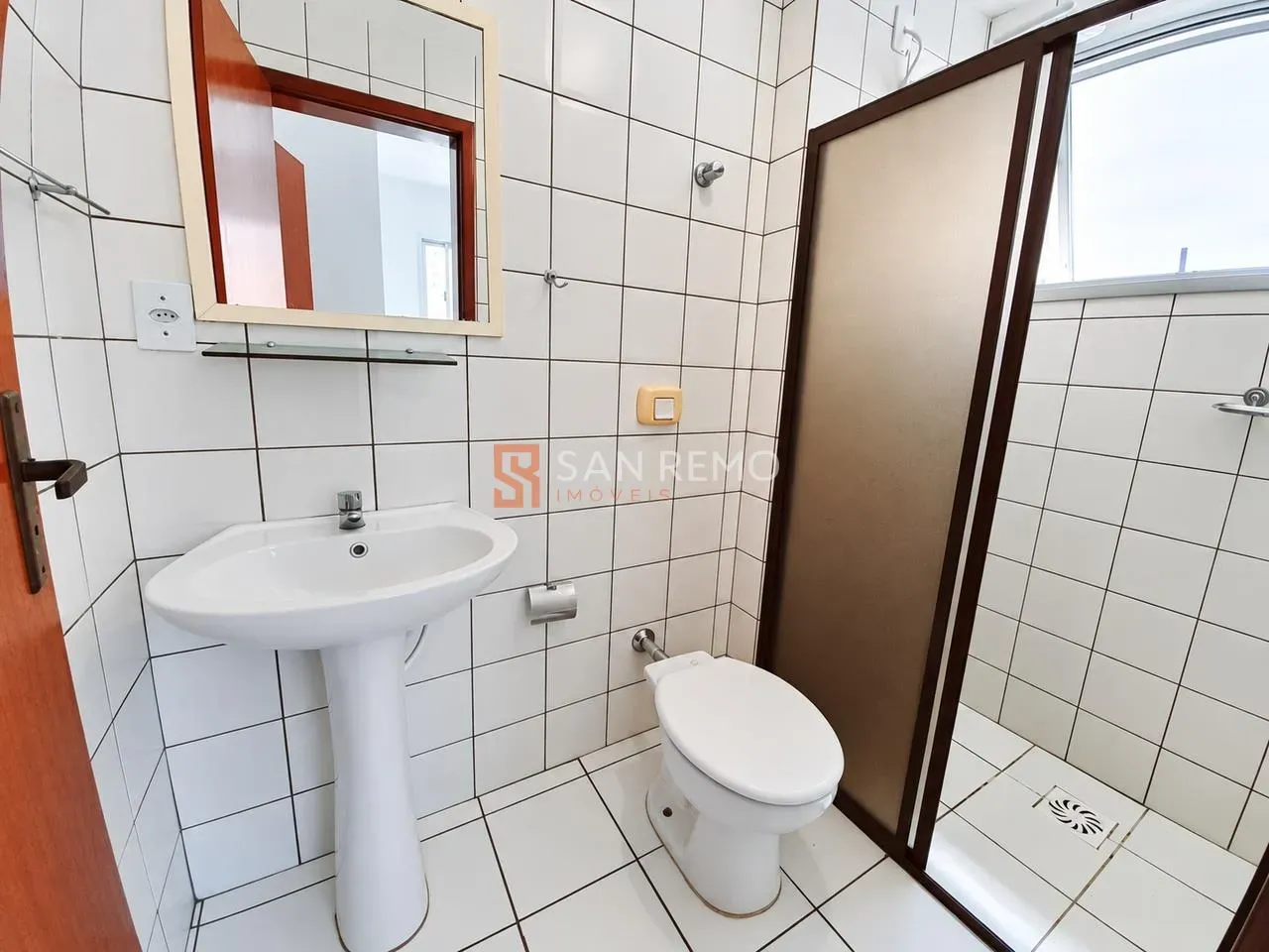 2-bedroom apartment, both with their own bathrooms, 77 m² — photo 5