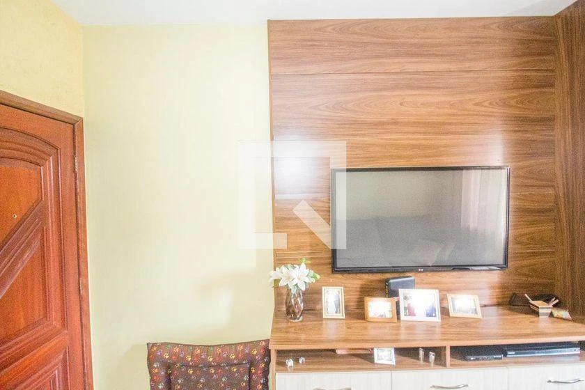 Furnished 2-bedroom apartment with 2 bathrooms — photo 6