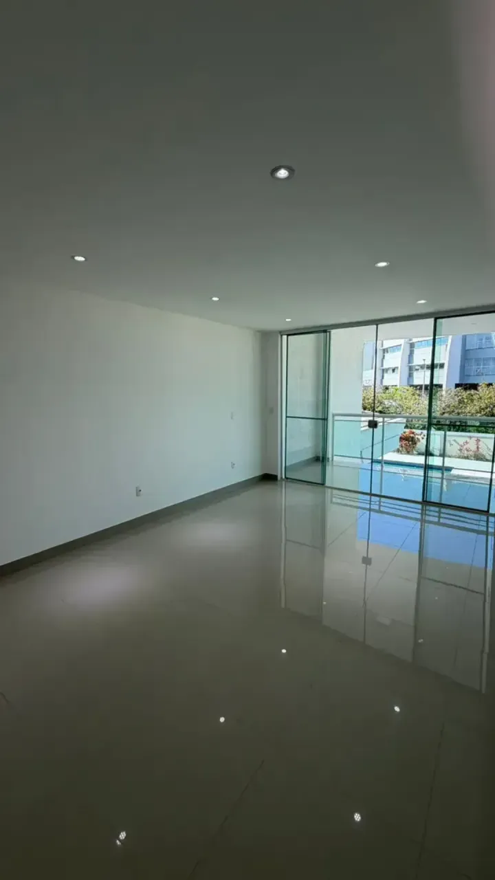 House with 5 bedrooms and 5 bathrooms, mountain view — photo 18