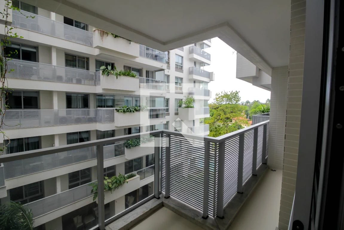 Unfurnished apartment with 2 bedrooms, 1 en-suite — photo 29