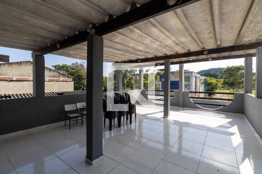 Casa com 3 quartos e 2 banheiros, 160 m² — photo 7