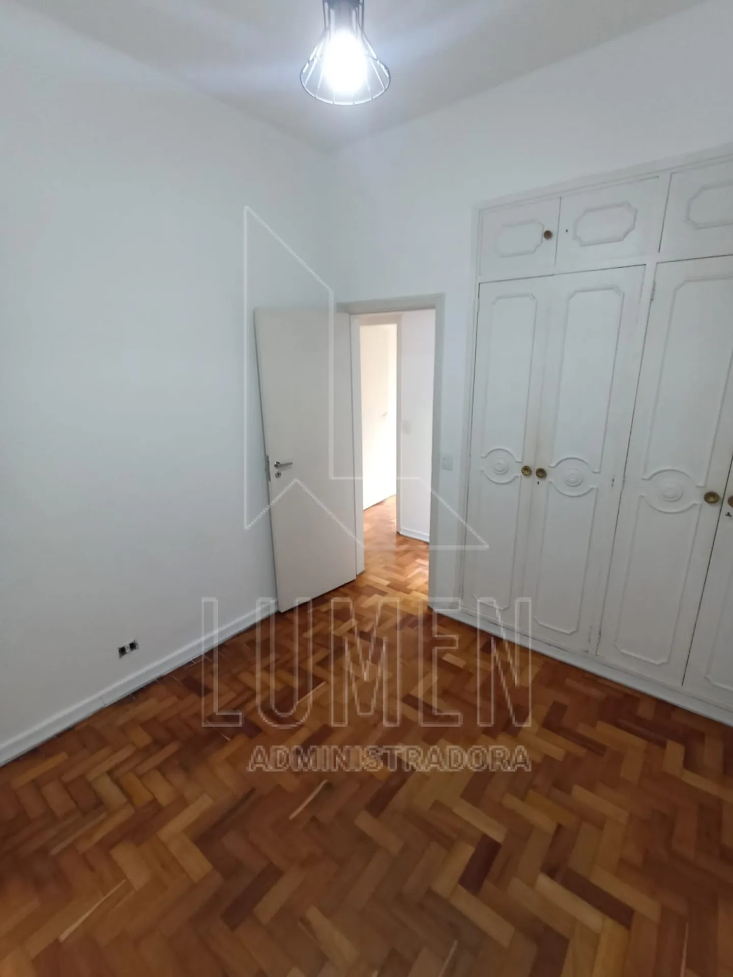 Apartamento com piso de madeira ou laminado, Ipanema — photo 2