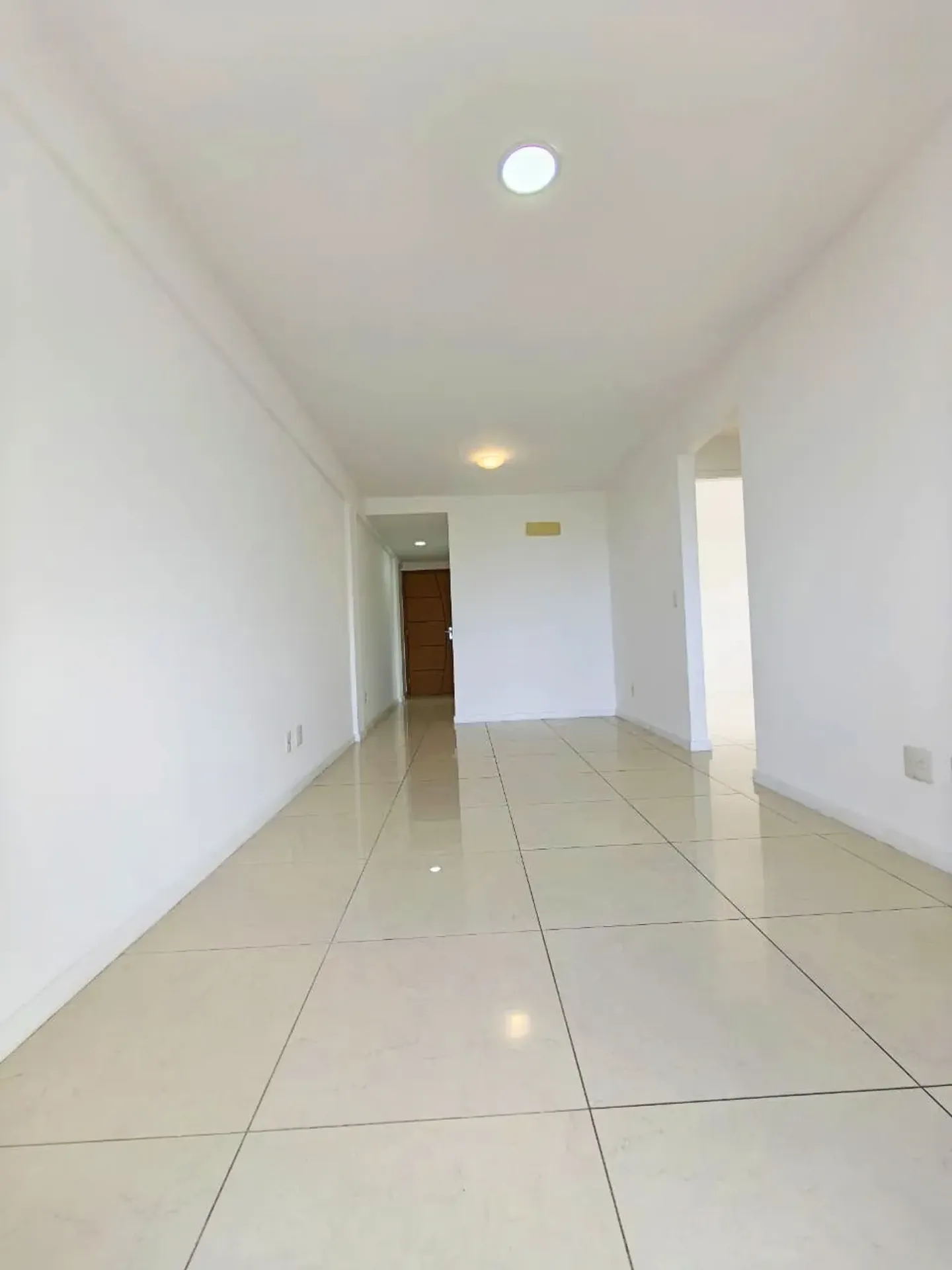2-bedroom apartment with balcony, closed kitchen — photo 20