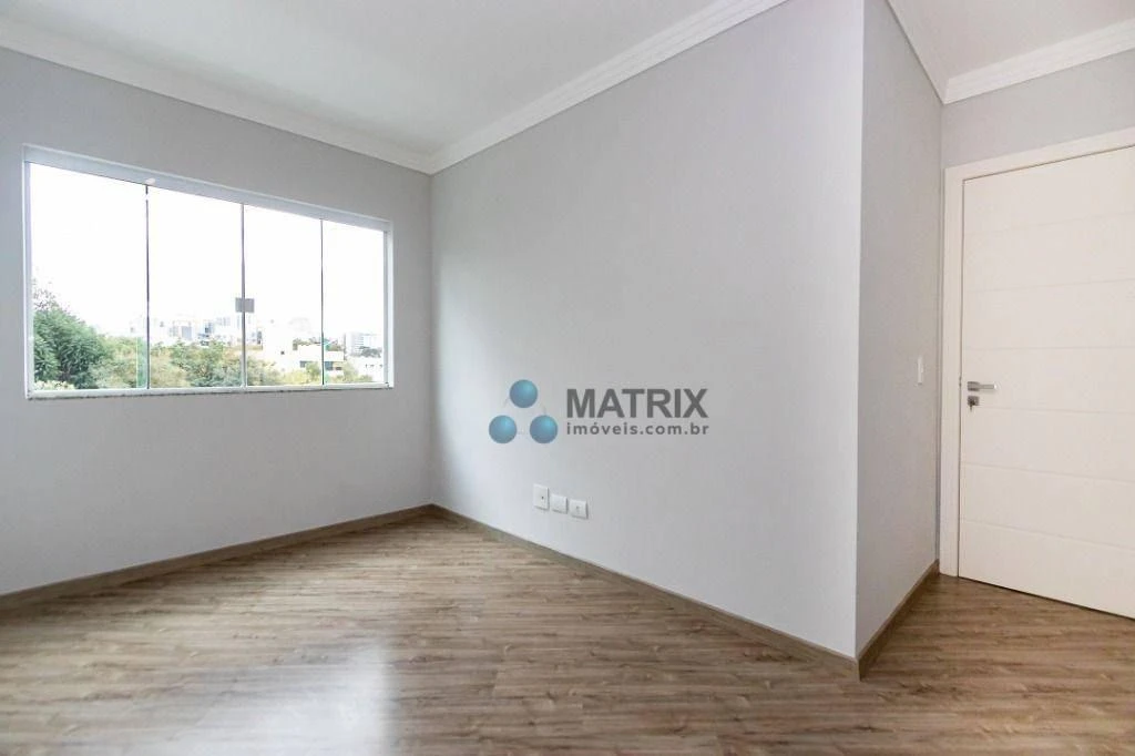 3-bedroom apartment, 1 with its own bathroom, 130 m² — photo 16