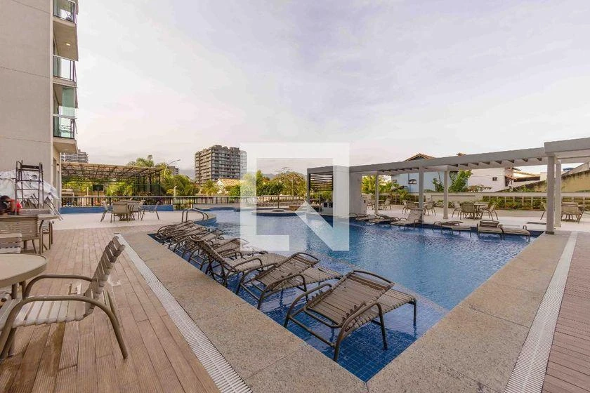 Furnished apartment, 80 m², with a glass-enclosed balcony — photo 45