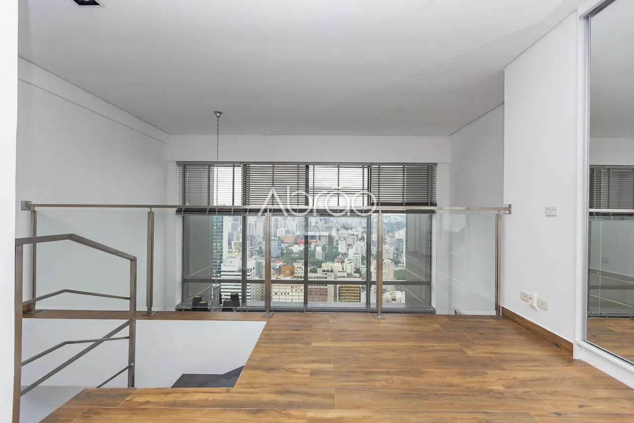 1-bedroom apartment with balcony and private BBQ area — photo 13