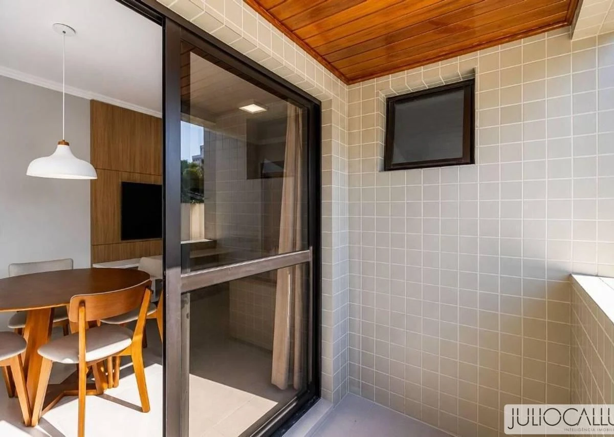 One-bedroom apartment with a washing machine — photo 19